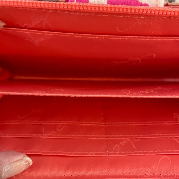 Vera Bradley wallet - Picture 5 of 7